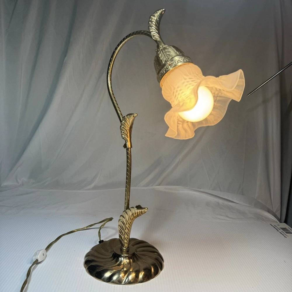 Vintage Goose Neck Boudoir Brass Art Nouveau Tulip Lily Pad
